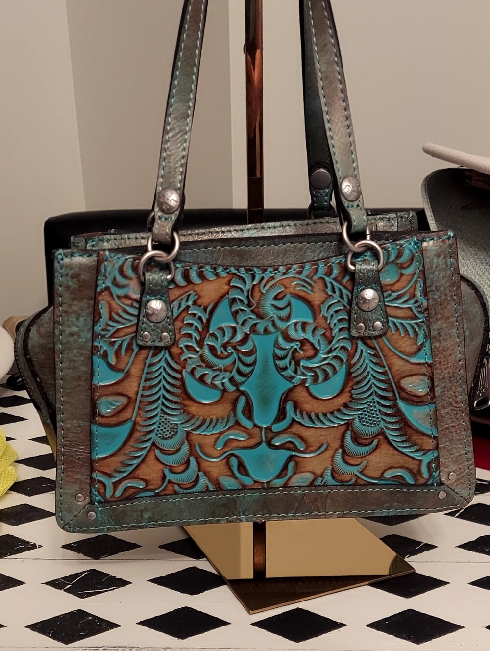 Patricia Nash -@ Tooled Leather Bag - - Picture 2 of 8